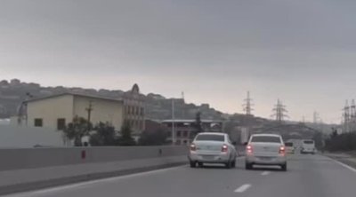 Yolda sürət yarışı təşkil edən sürücülər SAXLANILDI – VİDEO