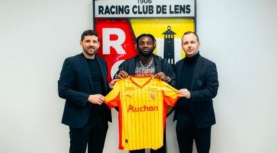 Klubdan irqçi təhqirlərə SƏRT REAKSİYA: Futbolçumuzun yanındayıq