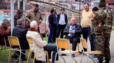 Azərbaycanda yaşayan ermənilər hansı bölgələrdə qalır?