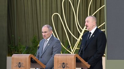 İlham Əliyev: &ldquo;Biz sülh şəraitində yaşamağı öyrənirik&rdquo;