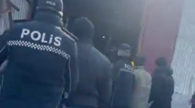 Bakıda biznesmenlə bir qrup şəxs arasında insident &ndash; FOTO/VİDEO