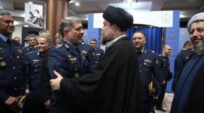 İranda komandirlər Əli Xameneinin nəvəsi ilə görüşdü &ndash; Özü tədbirə qatılmadı &ndash; FOTO