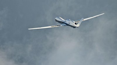 Amerikanın kəşfiyyat təyyarəsi və dronu İran sərhədi yaxınlığında UÇDU