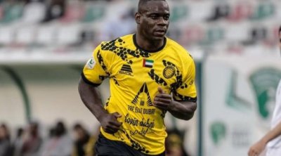 Balotelli yeni klubunda irqçi təhqirlərə MƏRUZ QALDI