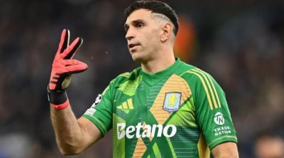 Premyer Liqanın ƏN YAXŞI qapıçısı bilindi