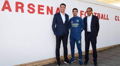 &ldquo;Arsenal&rdquo;ın skautları Bakıya GƏLDİ