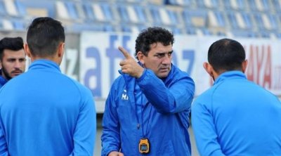 AFFA bölgə klubunun baş məşqçisini CƏZALANDIRDI