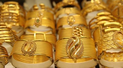 Qızılı taxtından saldı: Bu zinət əşyasına böyük tələbat var