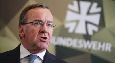 Almaniyanın müdafiə naziri Trampı İTTİHAM ETDİ: &ldquo;Putinin mövqelərini gücləndirir&rdquo;