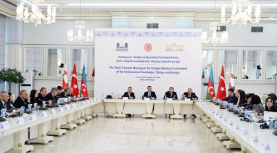 Azərbaycan, Türkiyə və Gürcüstan parlamentlərinin üçtərəfli iclası KEÇİRİLDİ