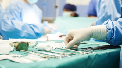 Qusarda keçirilən konfransda canlı cərrahi əməliyyat nümayiş olundu - VİDEO