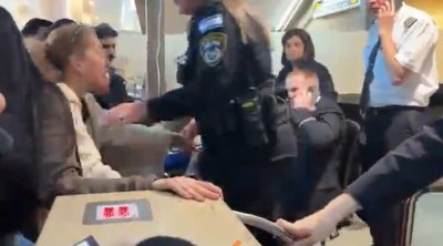 İranın raket zərbələrindən sonra Ben-Qurion hava limanında xaos - VİDEO