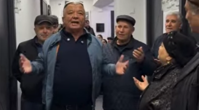 Polis həmin &ldquo;həkim&rdquo;i SAXLADI