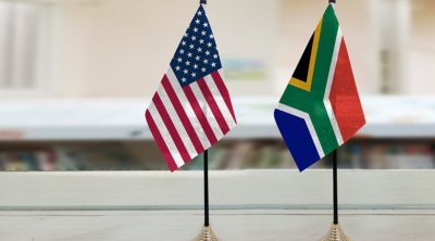 Cənubi Afrika Respublikası ABŞ-ın İranla münasibətləri kəsmək tələbini RƏDD ETDİ