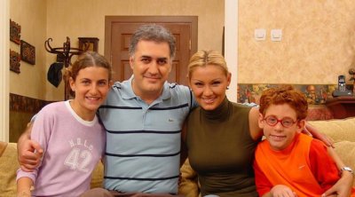 Əməkdar artist "Çocuklar duymasın"ın aktyoru ilə bir arada - FOTO