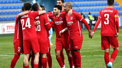 &ldquo;Araz Naxçıvan&rdquo;ın iki futbolçusu yığmaya ÇAĞIRILDI