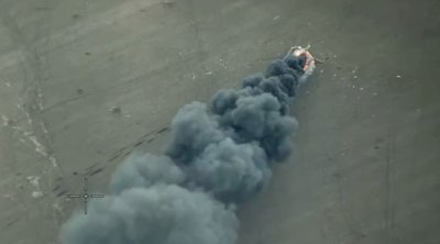 Ukrayna hərbçiləri Rusiya helikopterini dronla vurdu – VİDEO