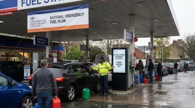 Britaniyada yanacaq satışı məhdudlaşdırıldı