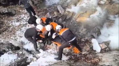 Qəbələdə 50 yaşlı kişi dağda yıxılaraq xəsarət alıb - VİDEO