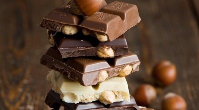 Şokolad sızanaq yaradır?