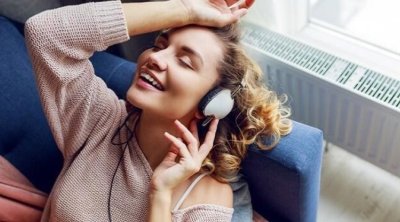 Musiqi dinləməyin 4 faydası