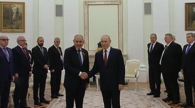 Putin və Paşinyan arasında görüş KEÇİRİLİR - VİDEO