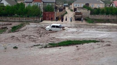 Dağıstana yenidən sel gəldi, evləri su basdı - VİDEO