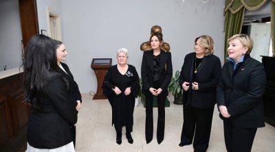 Mehriban Əliyeva Tbilisidə Axunzadə adına Muzeydə - FOTO