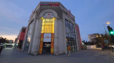 Sumqayıtda ucuz geyimlərin satıldığı məşhur mağaza BAĞLANDI - FOTO/VİDEO
