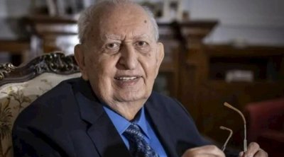 Türkiyə parlamentinin keçmiş sədri VƏFAT EDİB