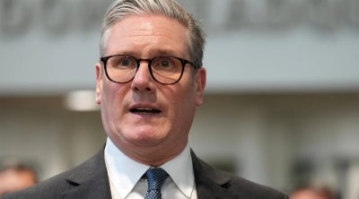 Starmer Oman sultanı ilə İran-ABŞ danışıqlarını müzakirə etdi