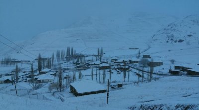 Qubaya və Qusara yenidən qar yağdı - FOTO