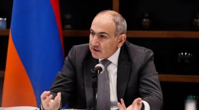 Paşinyan: “Erməni şagirdlər sərhəddən 30 metr aralıda futbol oynayır, bax, sülh budur”