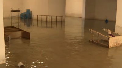 Şəhid ailələri üçün tikilən binaların zirzəmisini 18 gündür su basıb - VİDEO