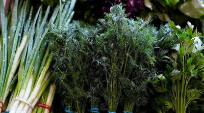 İdeal YAZ PƏHRİZİ – Bu məhsulları mütləq qida rasionuna daxil edin