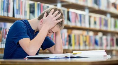 Bugünün gəncləri niyə stress və həyəcan içindədir? - Psixoloqun izahı