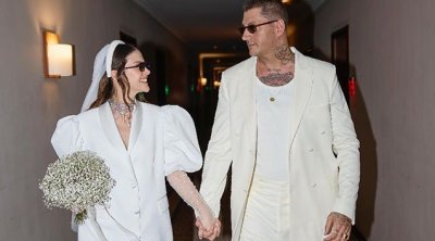 Boşanıb türbə ziyarətinə getdi