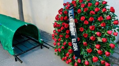 Məktəb direktorunun müavini VƏFAT ETDİ - FOTO