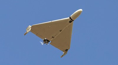 Dron Ukrayna müdafiə nazirinin müşavirinin evinə düşdü &ndash; ÖZÜ YARALANDI