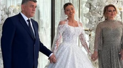 Mələkxanım Eyubova həyat yoldaşı ilə - FOTO