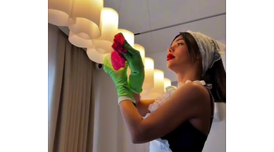 Azərbaycanlı müğənni yeni evində işgüzarlığını NÜMAYİŞ ETDİRDİ - VİDEO