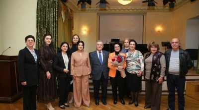 Dahi sənətkarın işığına toplaşanlar: Musiqi və elm vəhdətdə - FOTOLAR