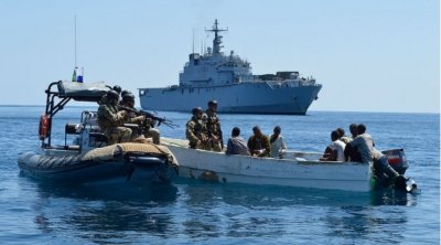 Somali sahillərində tanker qaçırılıb