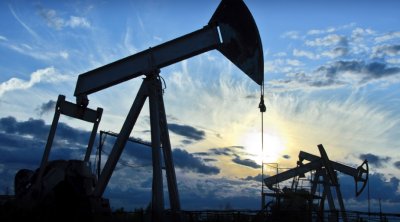 "Brent" neftinin qiyməti 107 dollara yaxınlaşdı