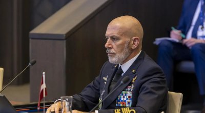 NATO rəsmisindən ŞOK AÇIQLAMA: &ldquo;Rusiya SSRİ sərhədlərini bərpa etməyə çalışır"