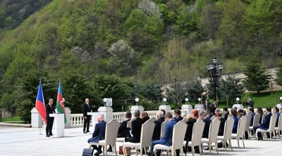 İlham Əliyev: &ldquo;Çexiya ilə çox fəal siyasi dialoqumuz var&rdquo;