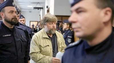 Polşa rusiyalı arxeoloqu Belarusla mübadilə çərçivəsində azad etdi - FOTO