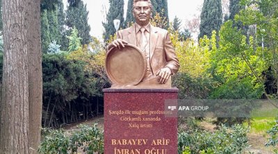 Arif Babayevin qəbirüstü abidəsi ucaldıldı - FOTO