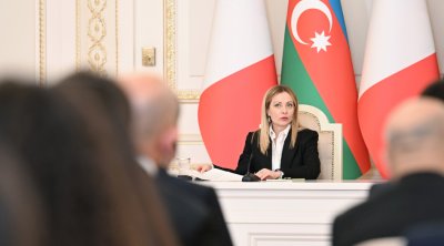 Meloni İlham Əliyevə: "Əməkdaşlığımızı daha da genişləndirməliyik"