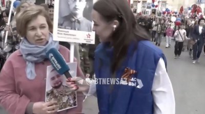 Rusiyalı jurnalist itkin düşən hərbçinin anasını &ldquo;ikiqat bayram&rdquo; münasibətilə təbrik etdi - VİDEO